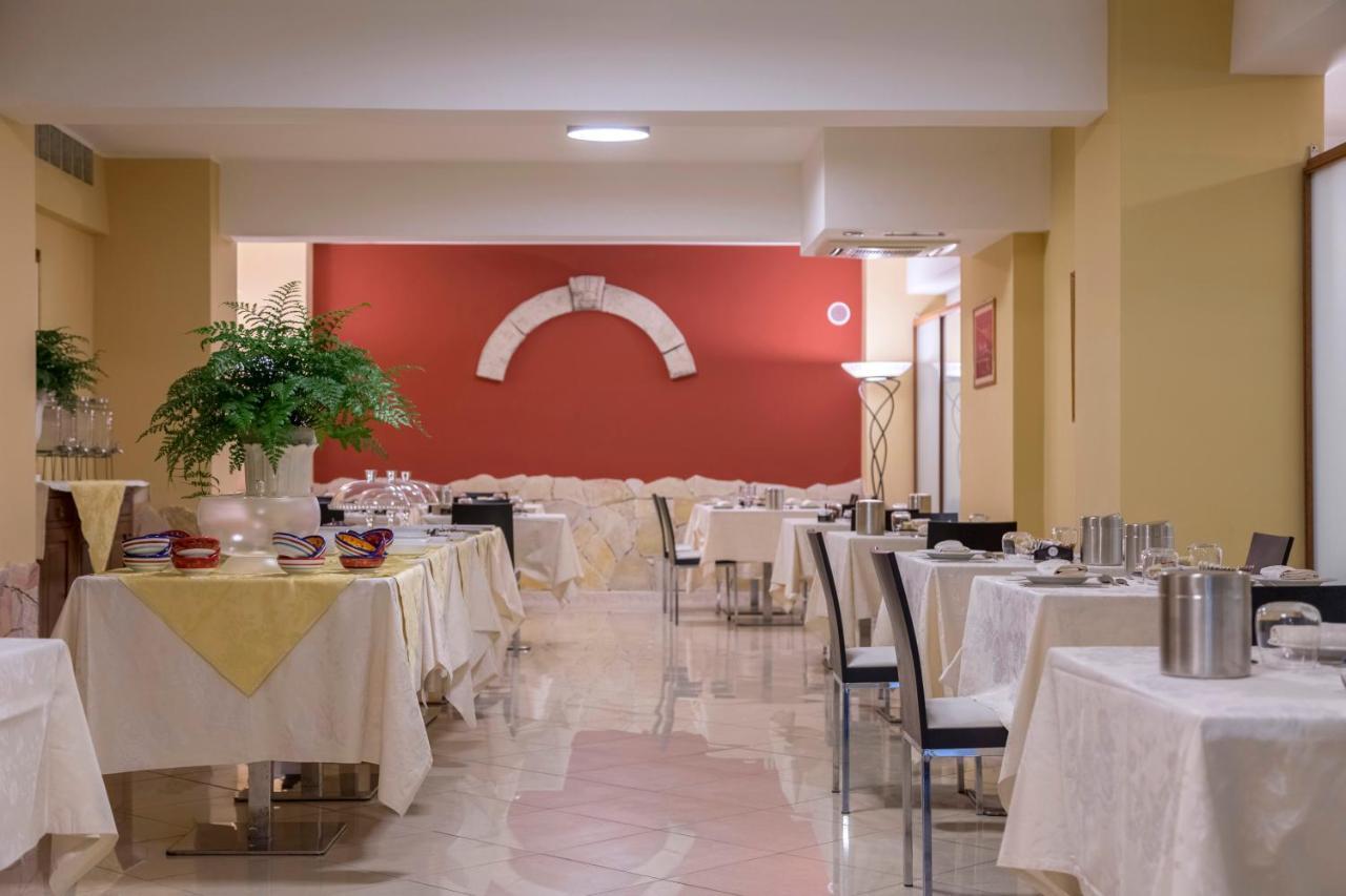 Hotel San Michele Milazzo Buitenkant foto