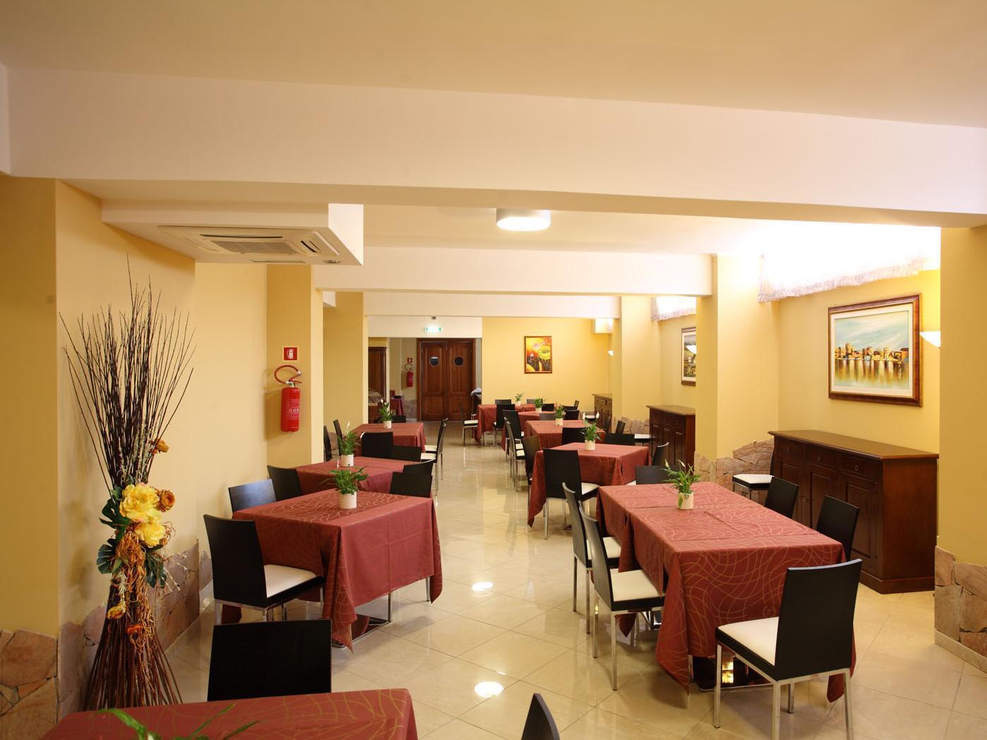Hotel San Michele Milazzo Buitenkant foto